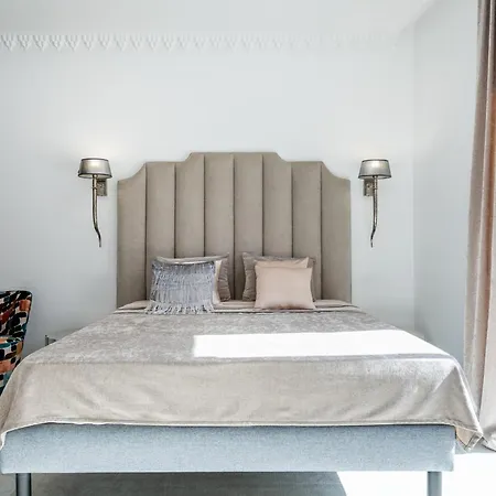 New Olivos アデヘ