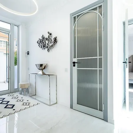 New Olivos * アデヘ