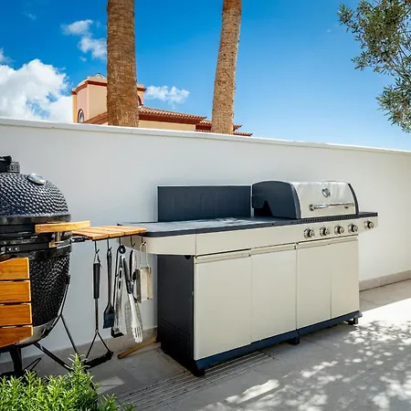 ヴィラ New Olivos アデヘ